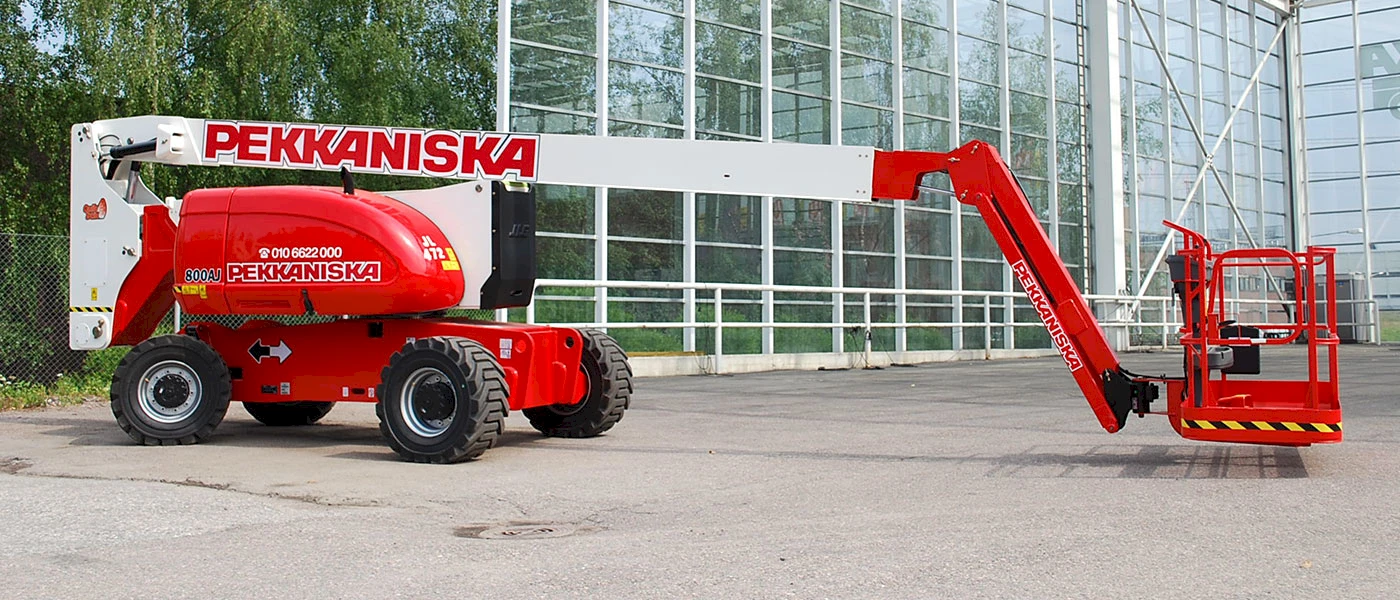 Pekkaniska lifting services for you